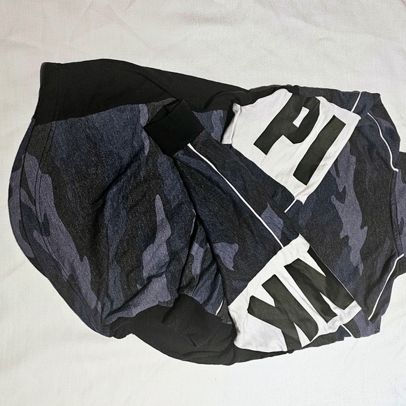 VS PINK Retired 3/4 Zip Camo Pullover size S - Picture 2 of 4